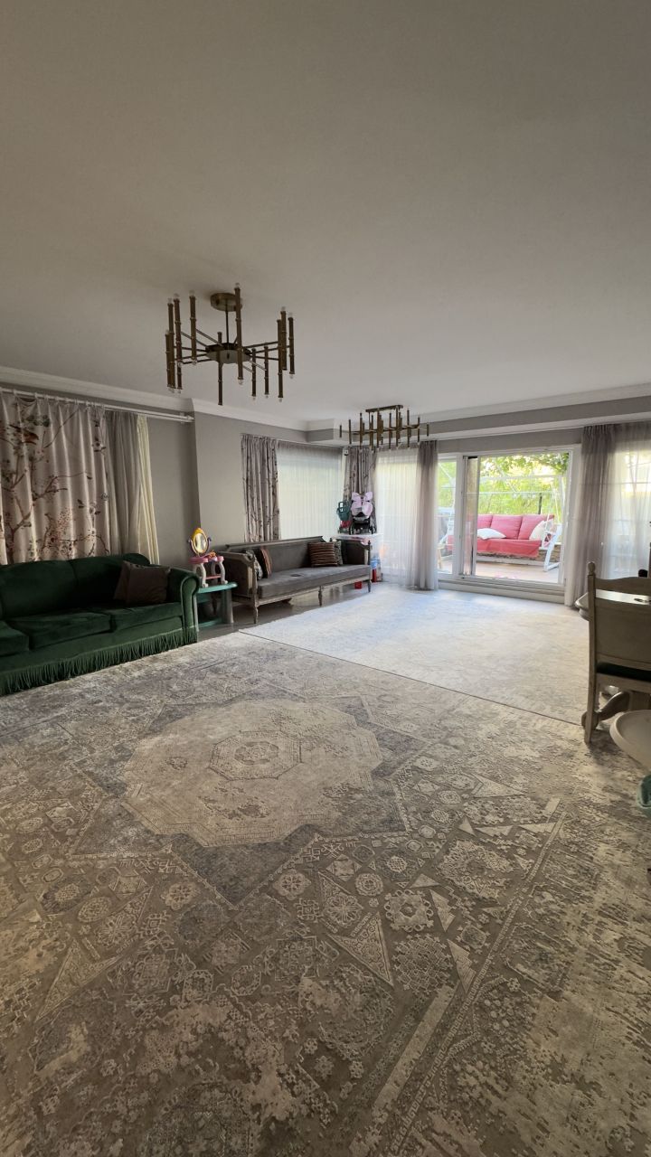 Flat in Antalya, Turkey, 230 m² - picture 1