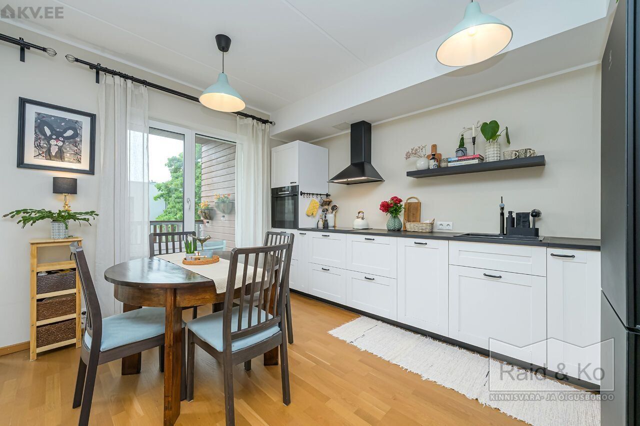 Appartement à Tallinn, Estonie, 86.8 m² - image 1