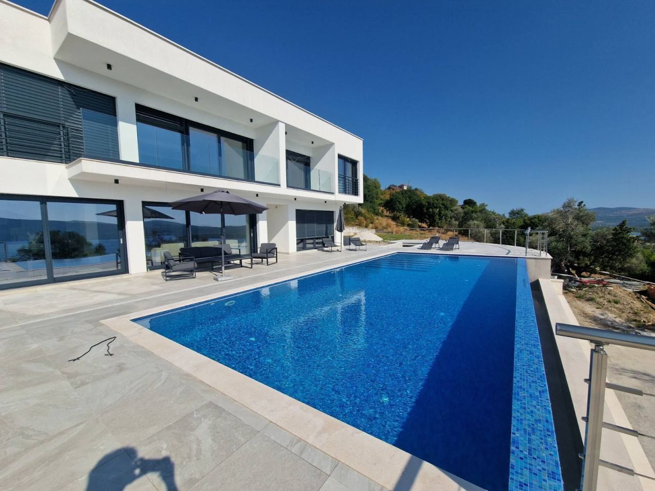 Villa in Tivat, Montenegro, 410 m² - Foto 1