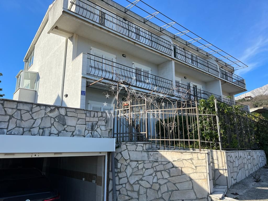 Apartment in Igalo, Montenegro, 5 m² - picture 1