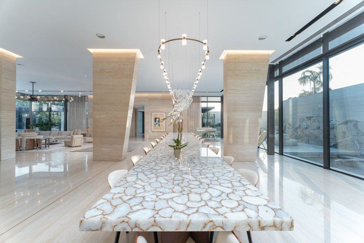 Villa in Dubai, VAE, 4 088 m² - Foto 1
