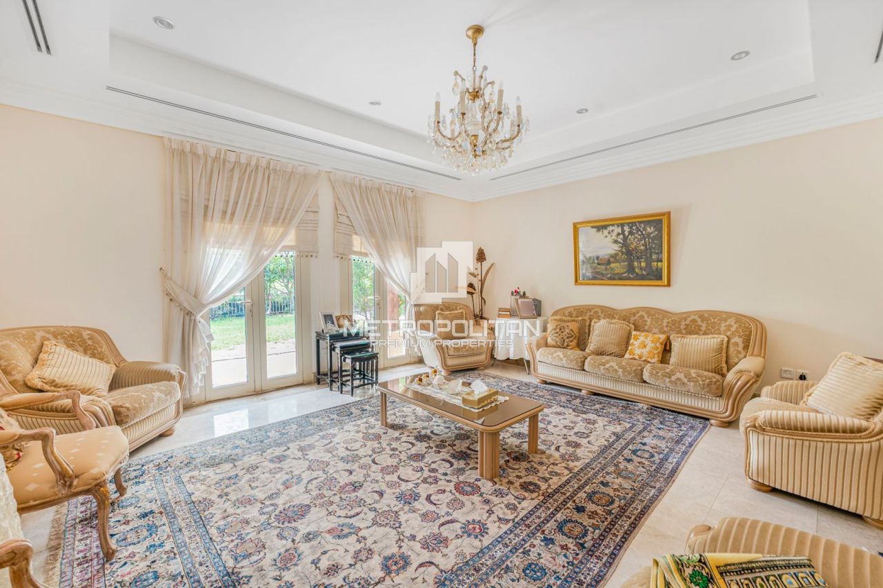 Villa à Dubaï, EAU, 827 m² - image 13