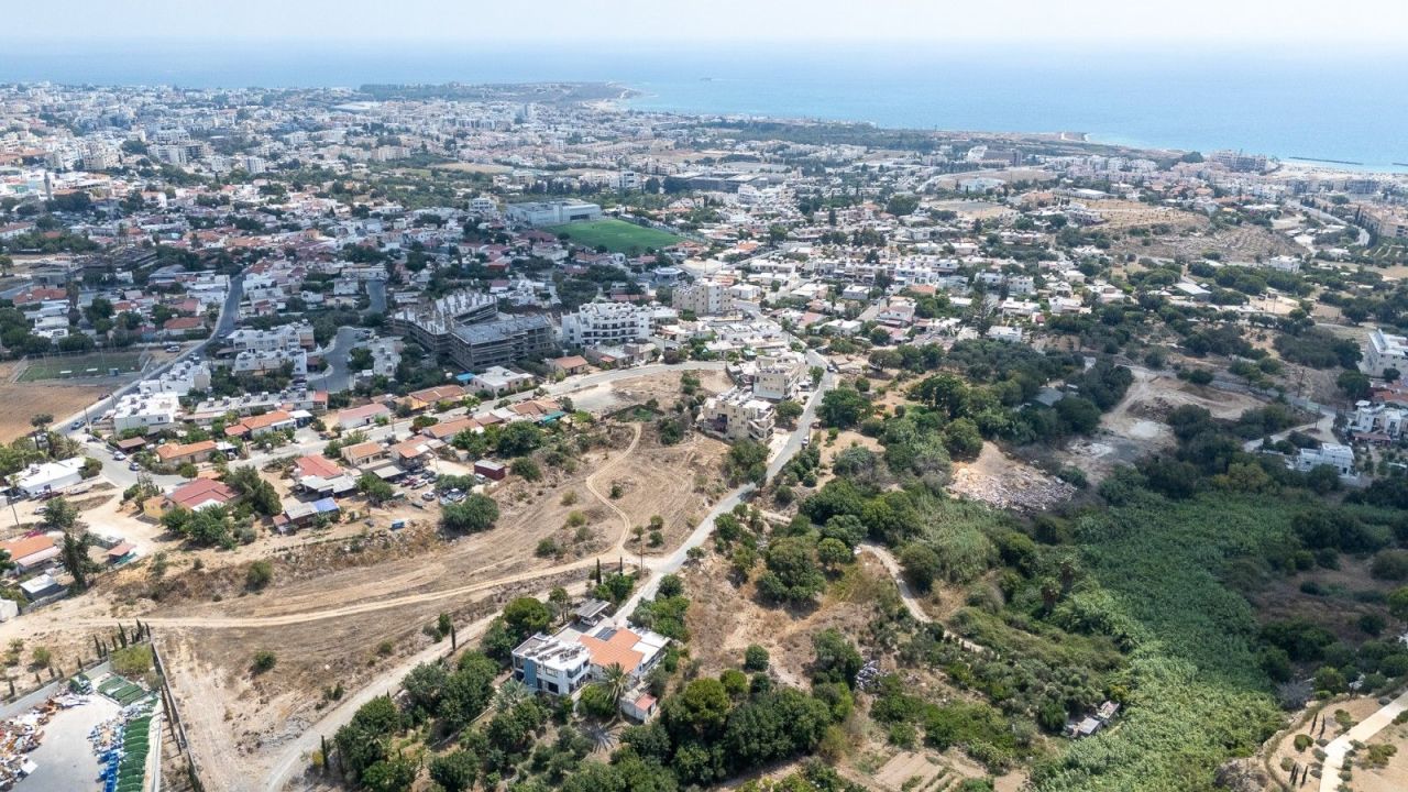 Apartamento en Pafos, Chipre, 130 m² - imagen 1