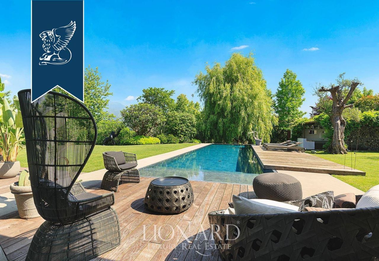 Villa en Como, Italia, 700 m² - imagen 7