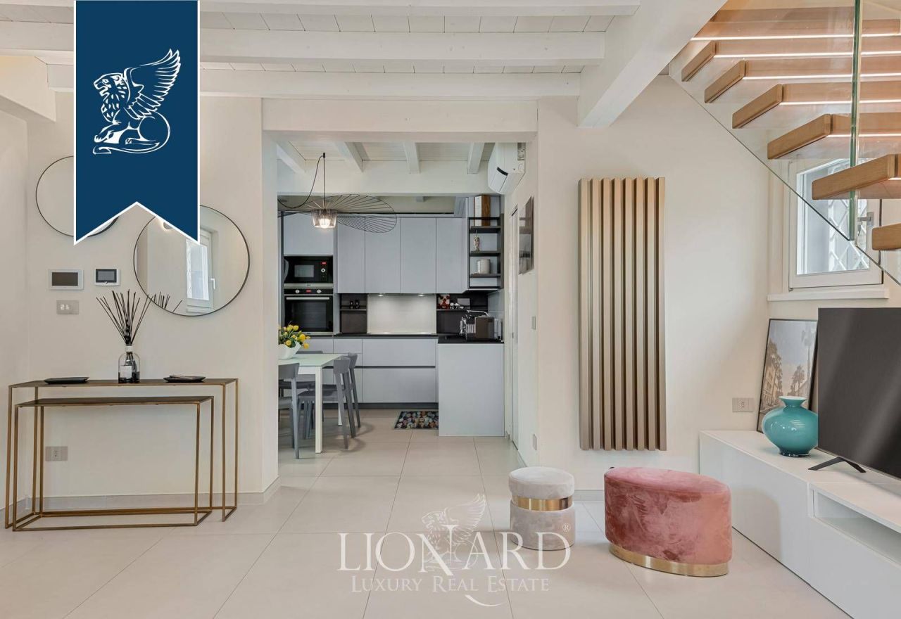 Villa in Forte dei Marmi, Italy, 130 m² - picture 8