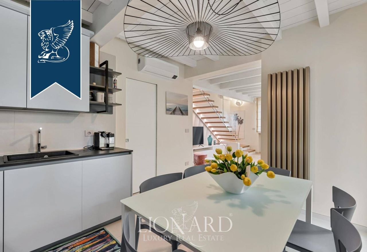 Villa in Forte dei Marmi, Italy, 130 m² - picture 9