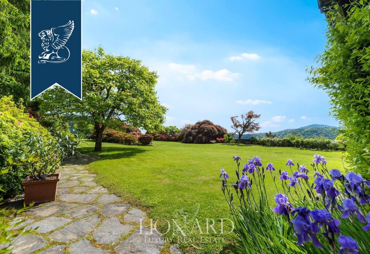 Villa in Biella, Italy, 600 m² - picture 9