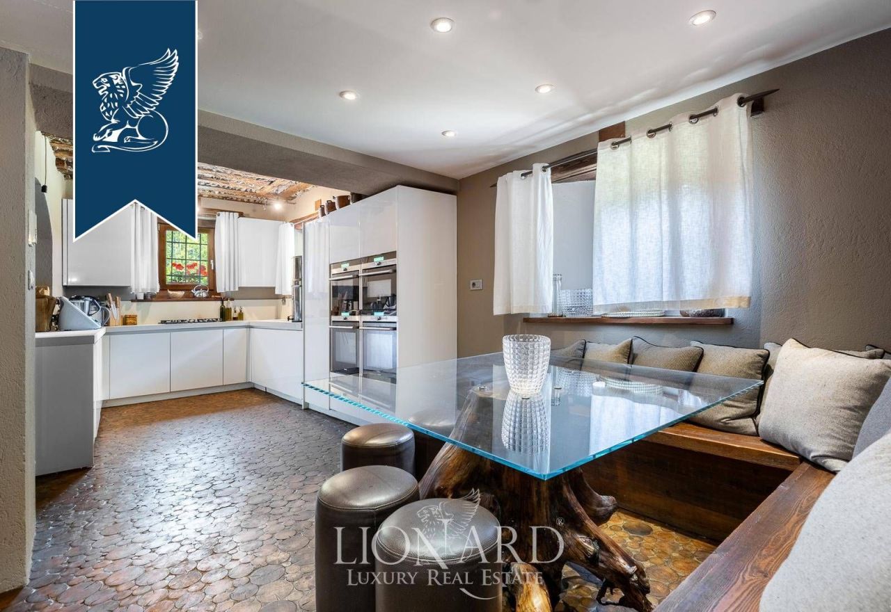 Villa en Turín, Italia, 450 m² - imagen 10