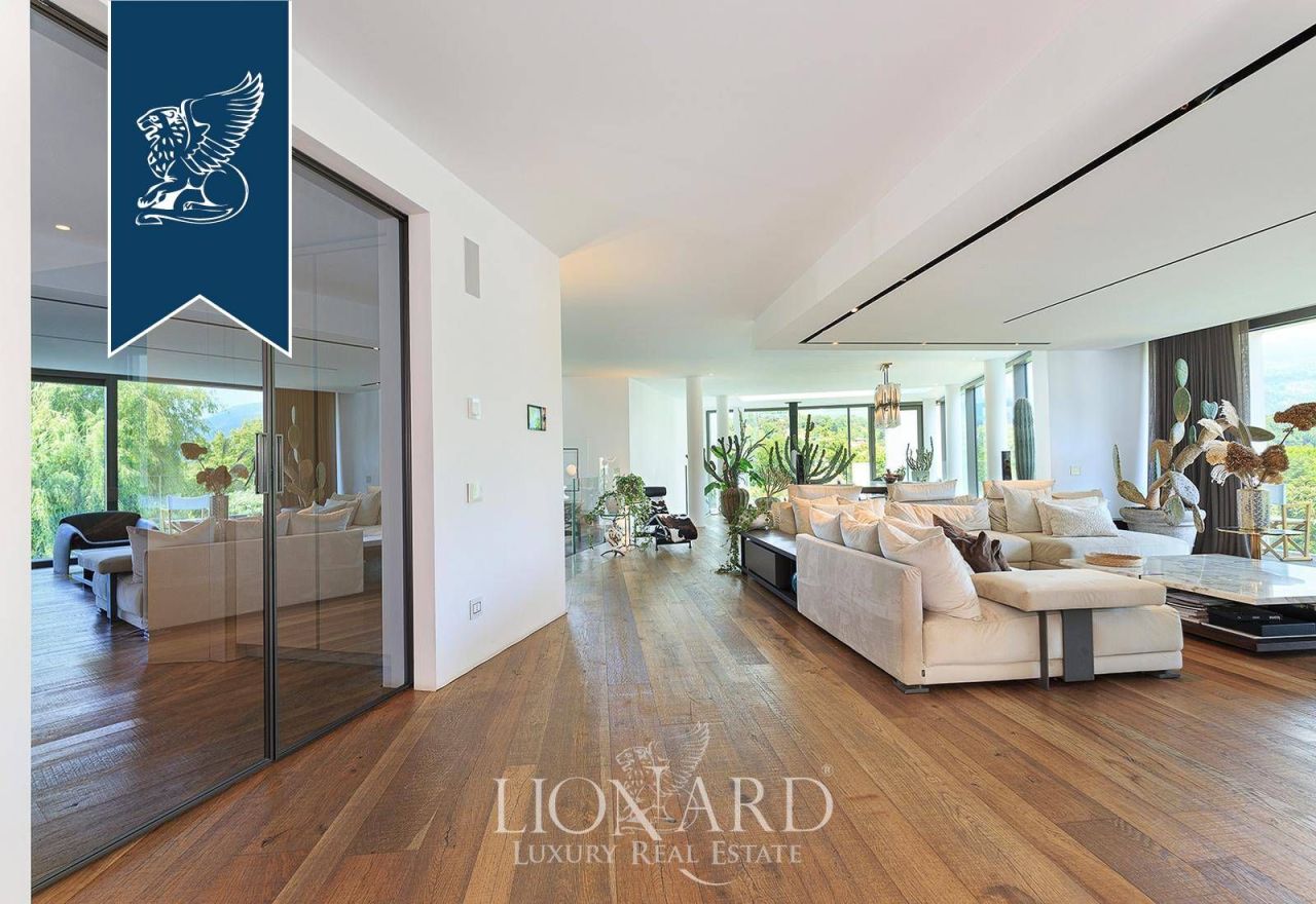 Villa en Como, Italia, 700 m² - imagen 11