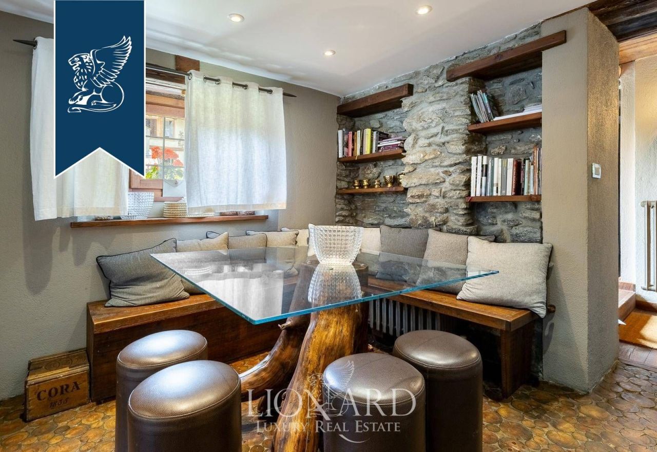 Villa en Turín, Italia, 450 m² - imagen 11