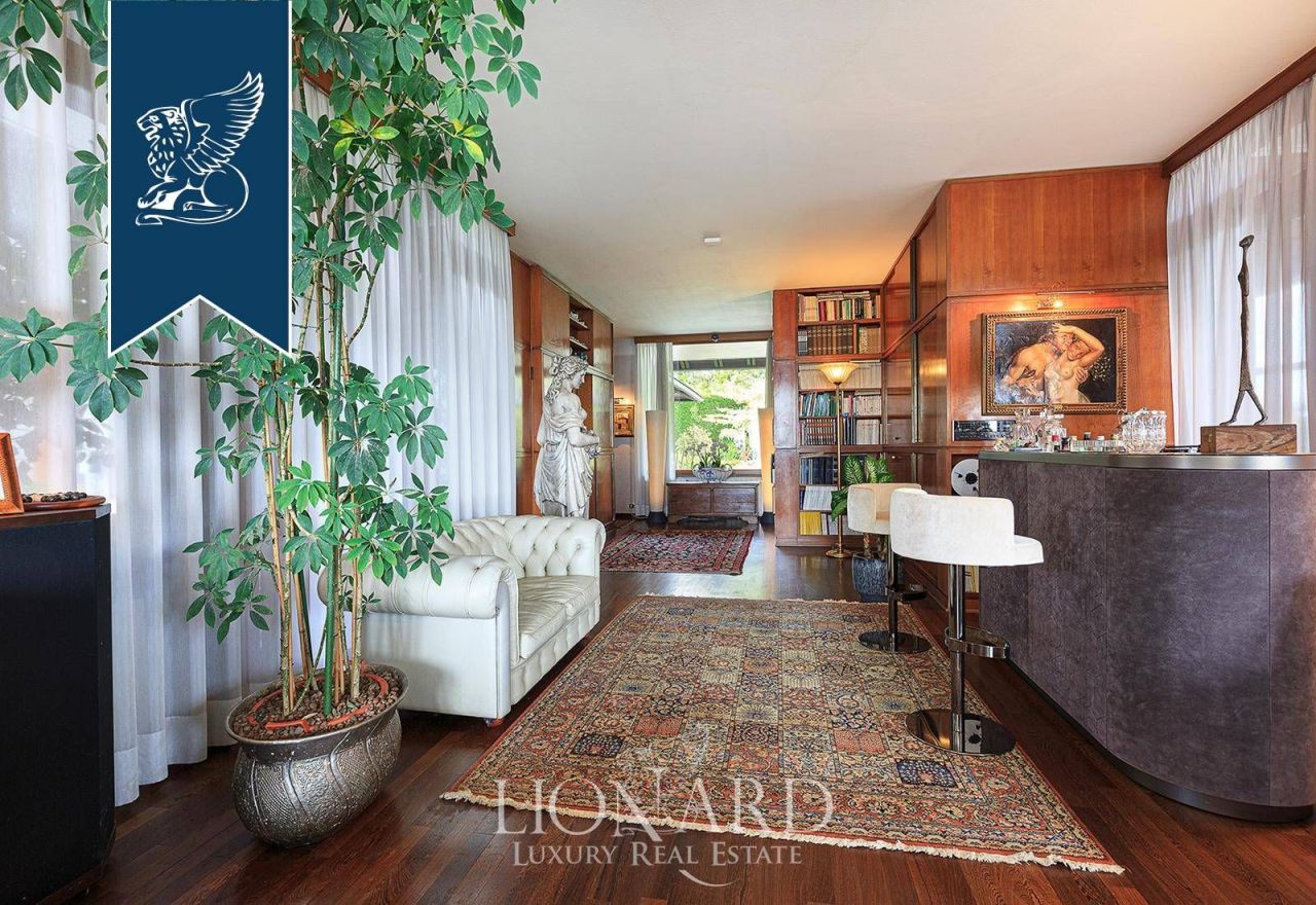 Villa en Como, Italia, 450 m² - imagen 12