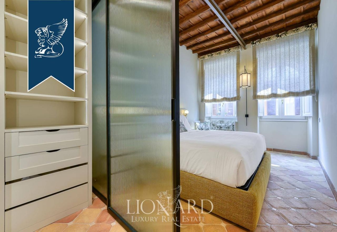 House in Rome, Italy, 221 m² - picture 14