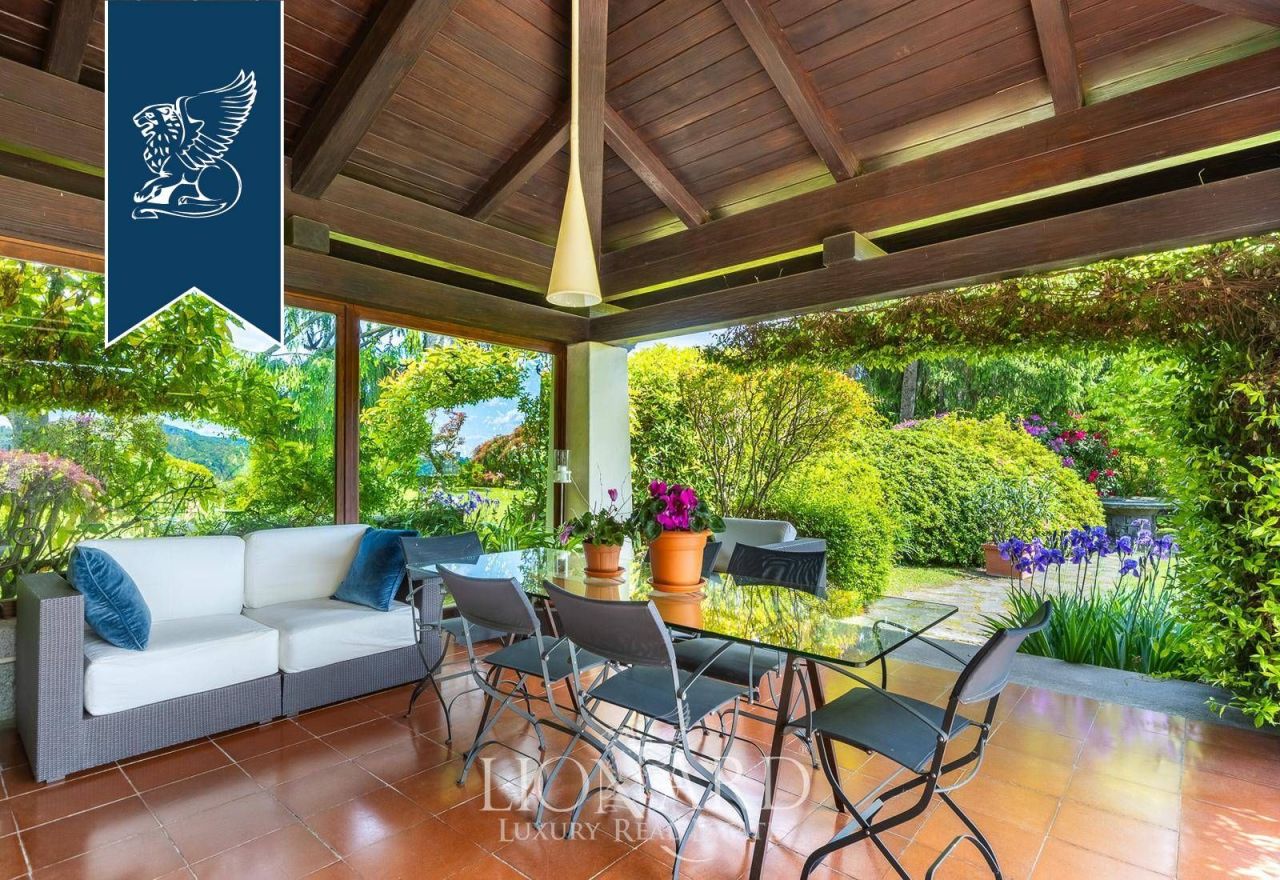 Villa in Biella, Italy, 600 m² - picture 14