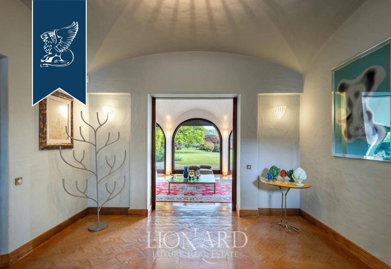 Villa in Biella, Italy, 600 m² - picture 17