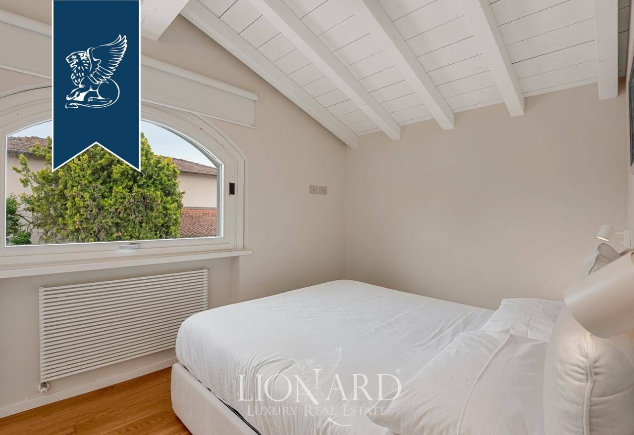 Villa in Forte dei Marmi, Italy, 130 m² - picture 19