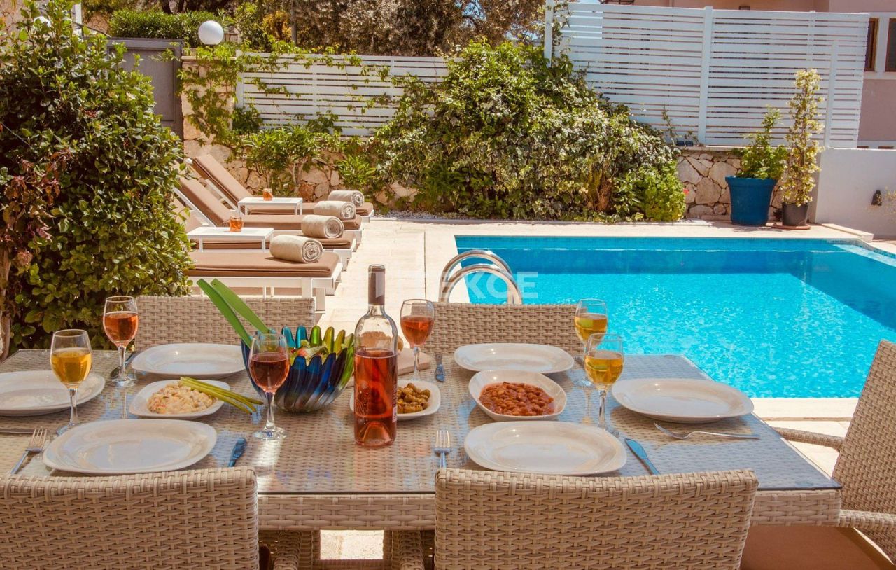 Villa à Kalkan, Turquie, 210 m² - image 15