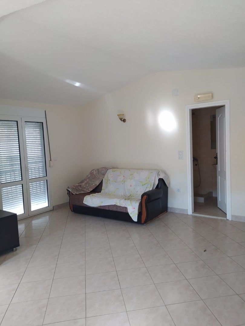 Haus in Utjeha, Montenegro, 150 m² - Foto 8