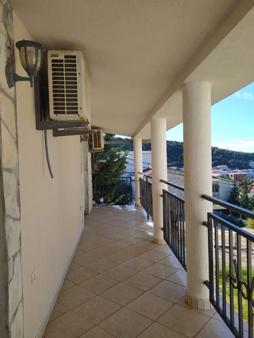 Haus in Utjeha, Montenegro, 150 m² - Foto 10