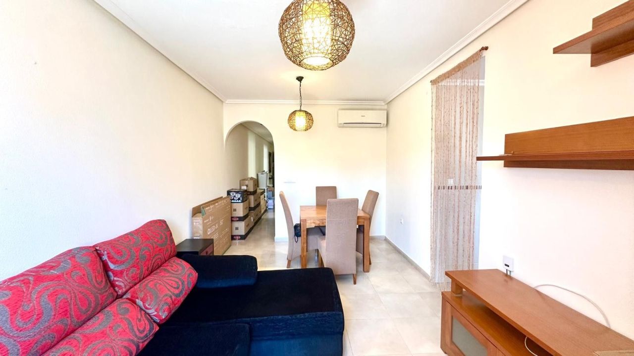 Penthouse in Torrevieja, Spain, 60 m² - picture 1