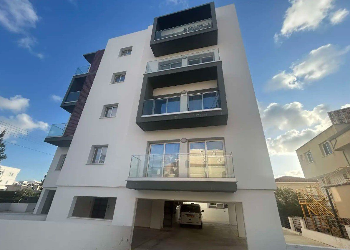 Apartment in Geroskipou, Cyprus - picture 1