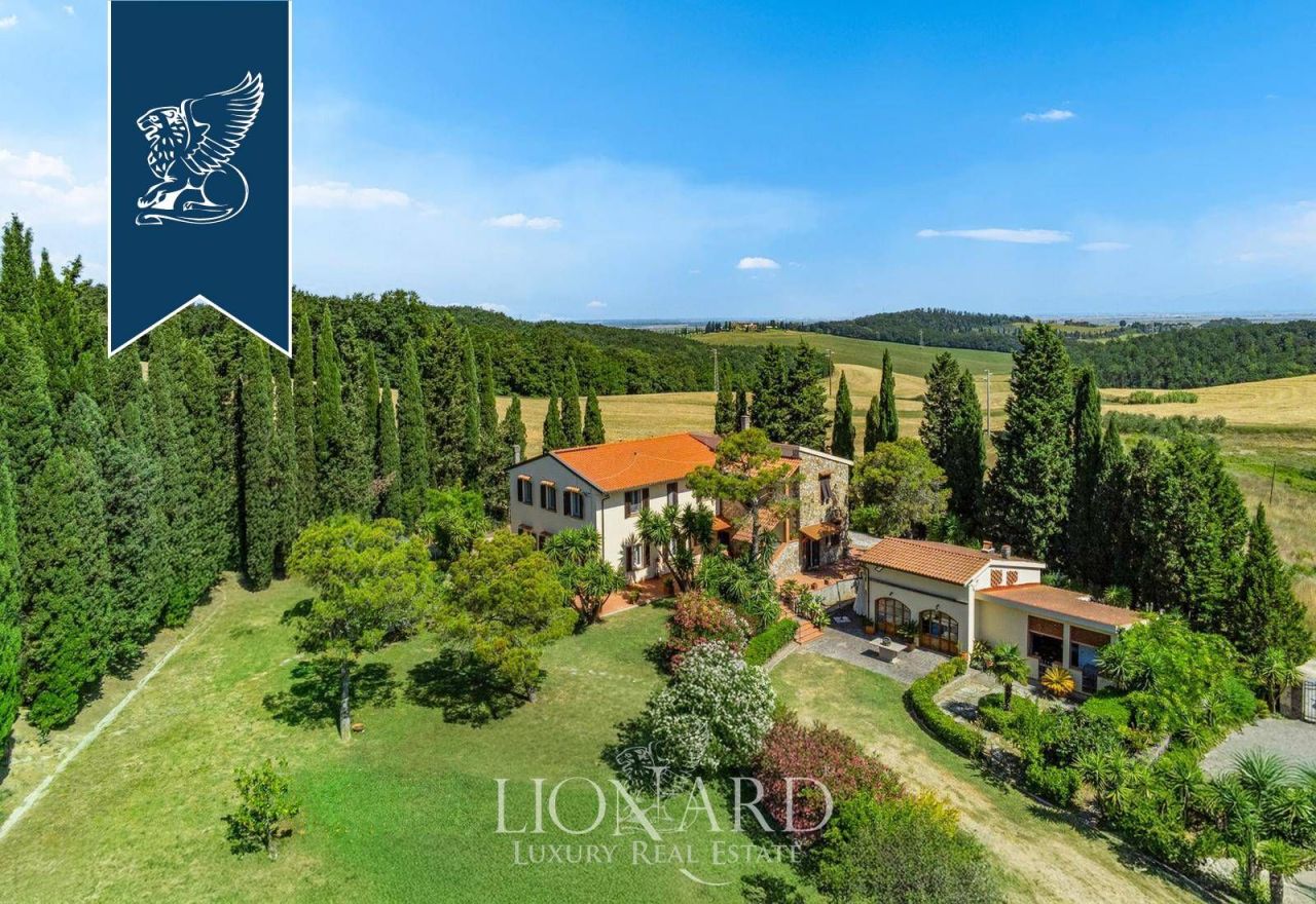 Farm in Livorno, Italien, 470 m² - Foto 1
