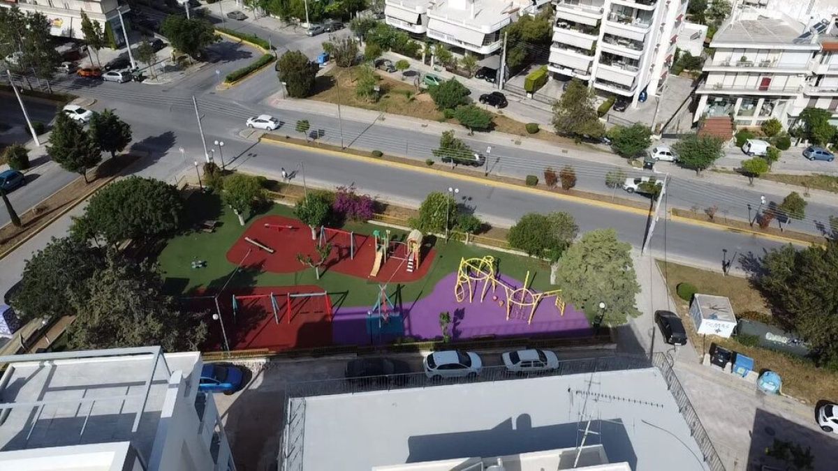 Townhouse in Athens, Greece, 170 m² - picture 1