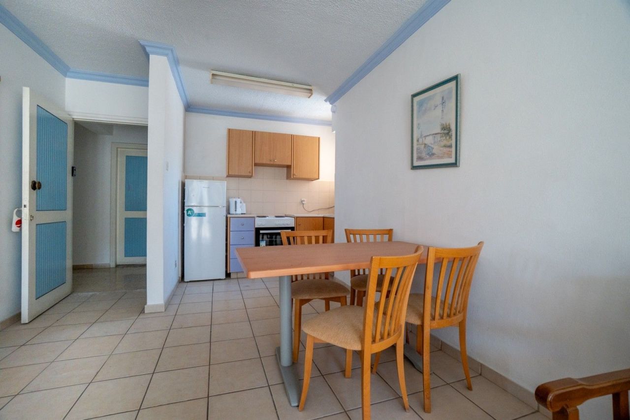 Apartment in Paphos, Cyprus, 80 m² - picture 5