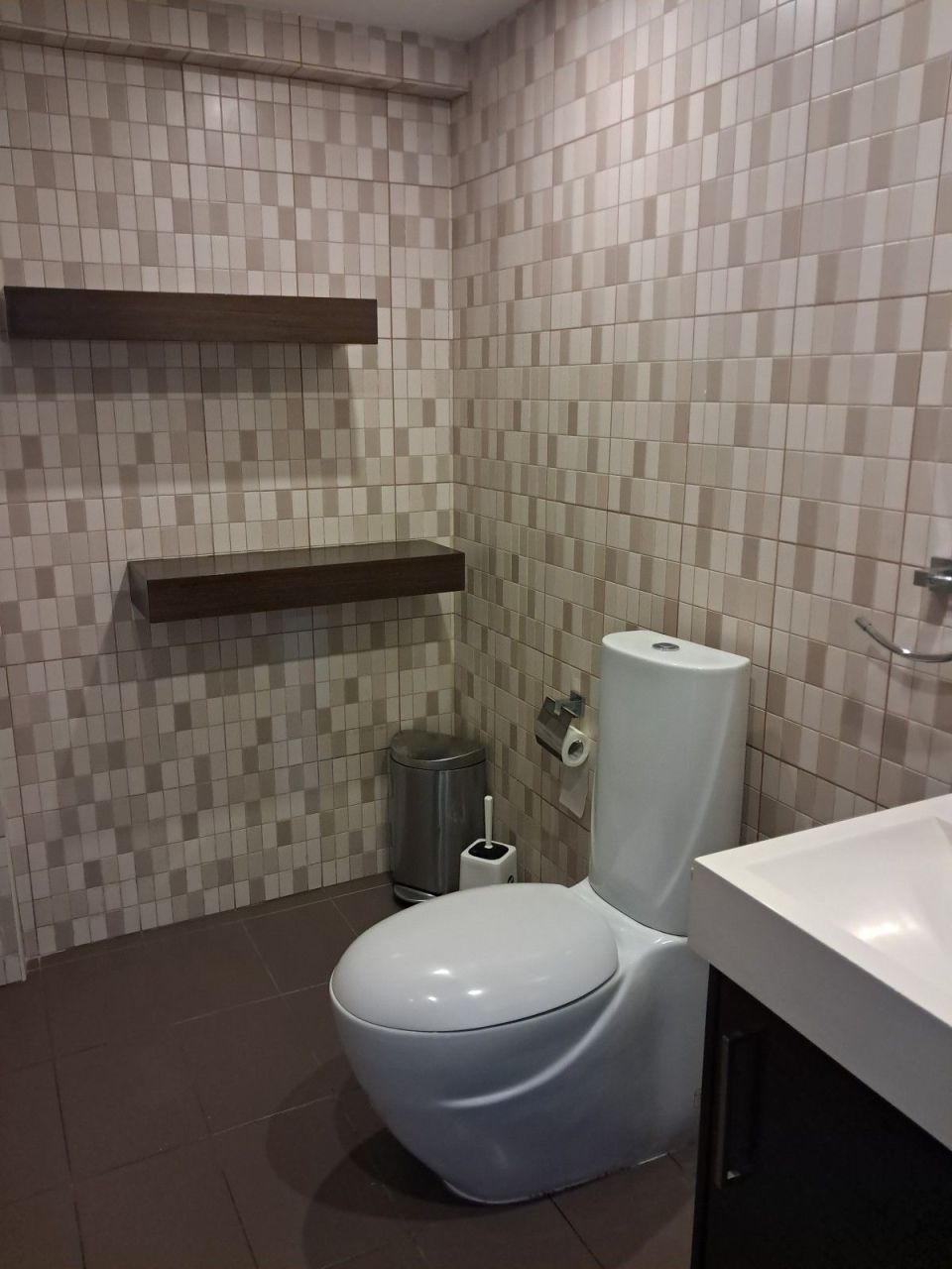 Office in Larnaca, Cyprus, 286 m² - picture 19