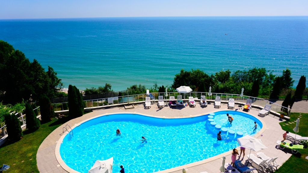 Flat in Byala, Bulgaria, 58 m² - picture 1