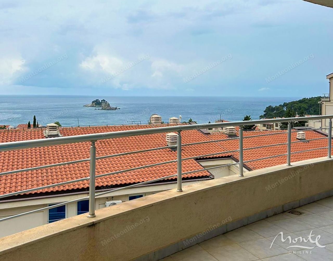 Wohnung in Budva, Montenegro, 85 m² - Foto 1