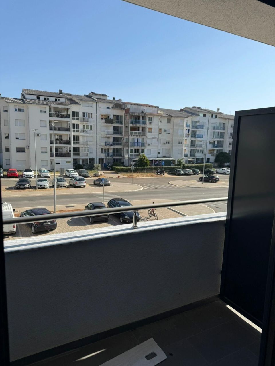 Flat in Bar, Montenegro, 52 m² - picture 2