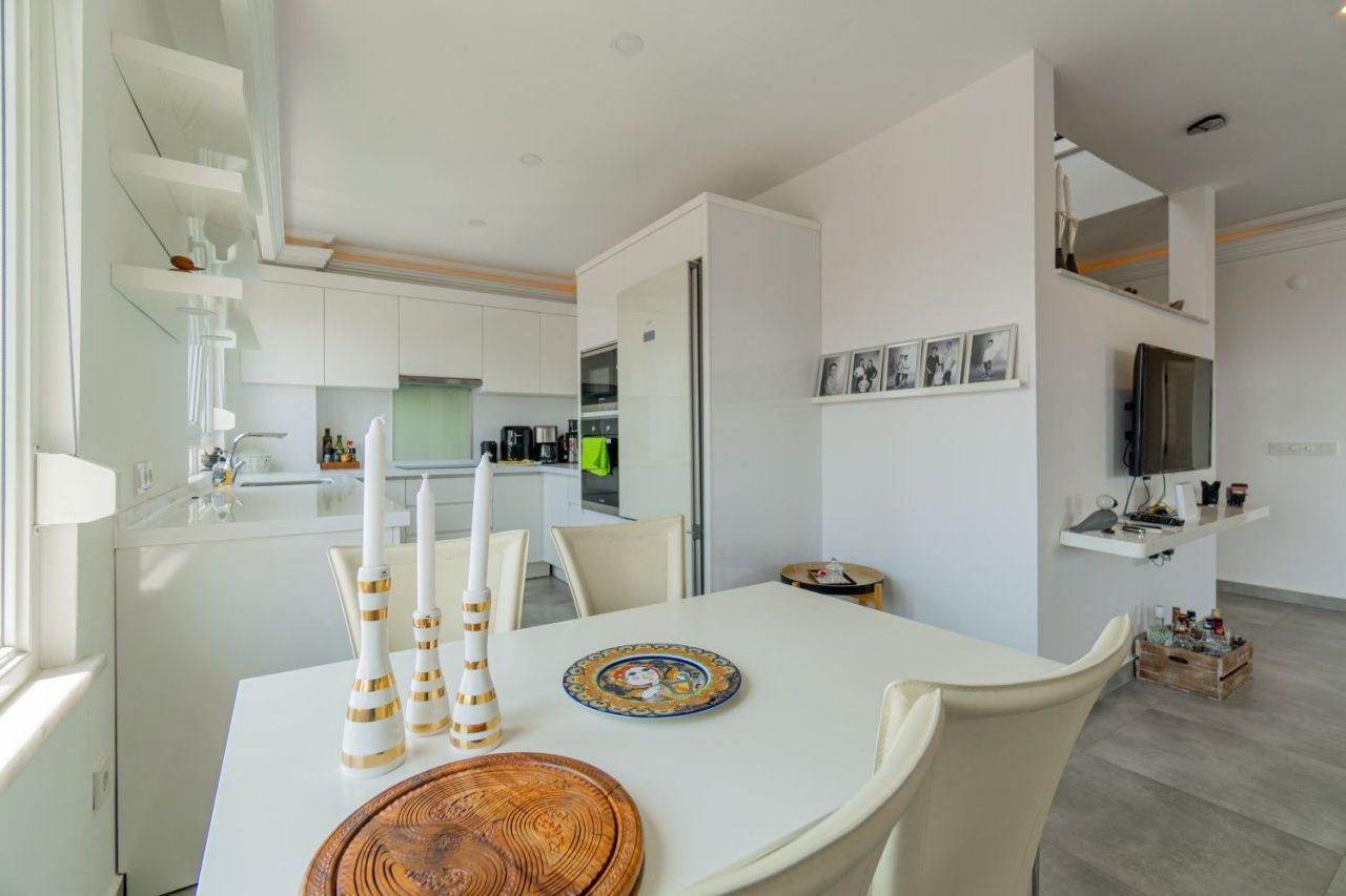 Ático en Alanya, Turquia, 175 m² - imagen 1