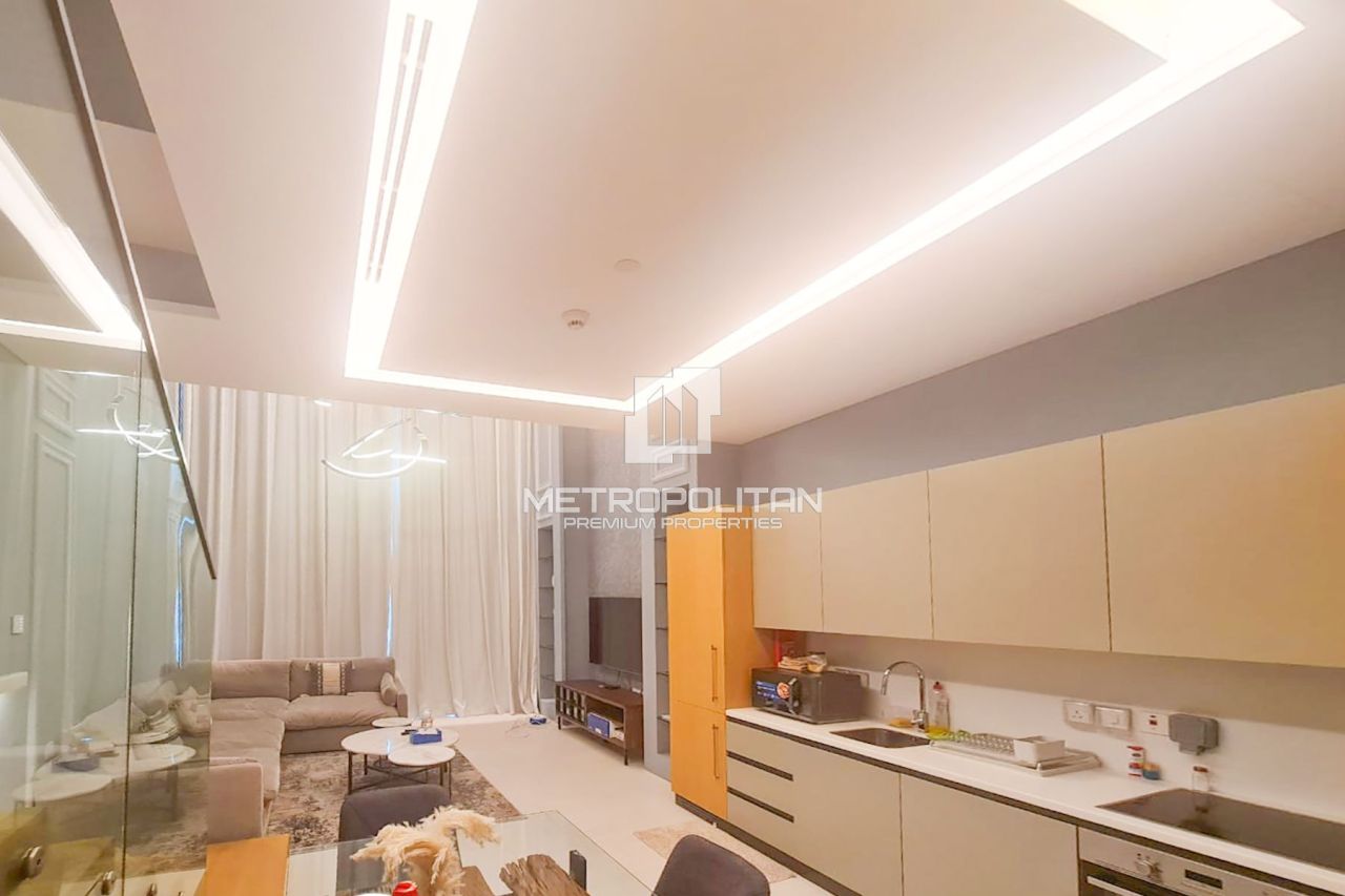 Apartment in Dubai, UAE, 104 m² - picture 11