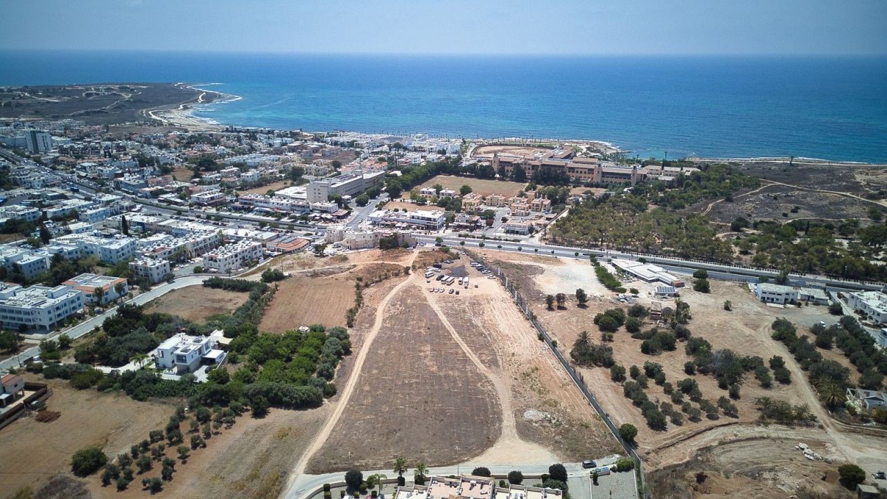 Studio in Paphos, Cyprus, 54 m² - picture 1