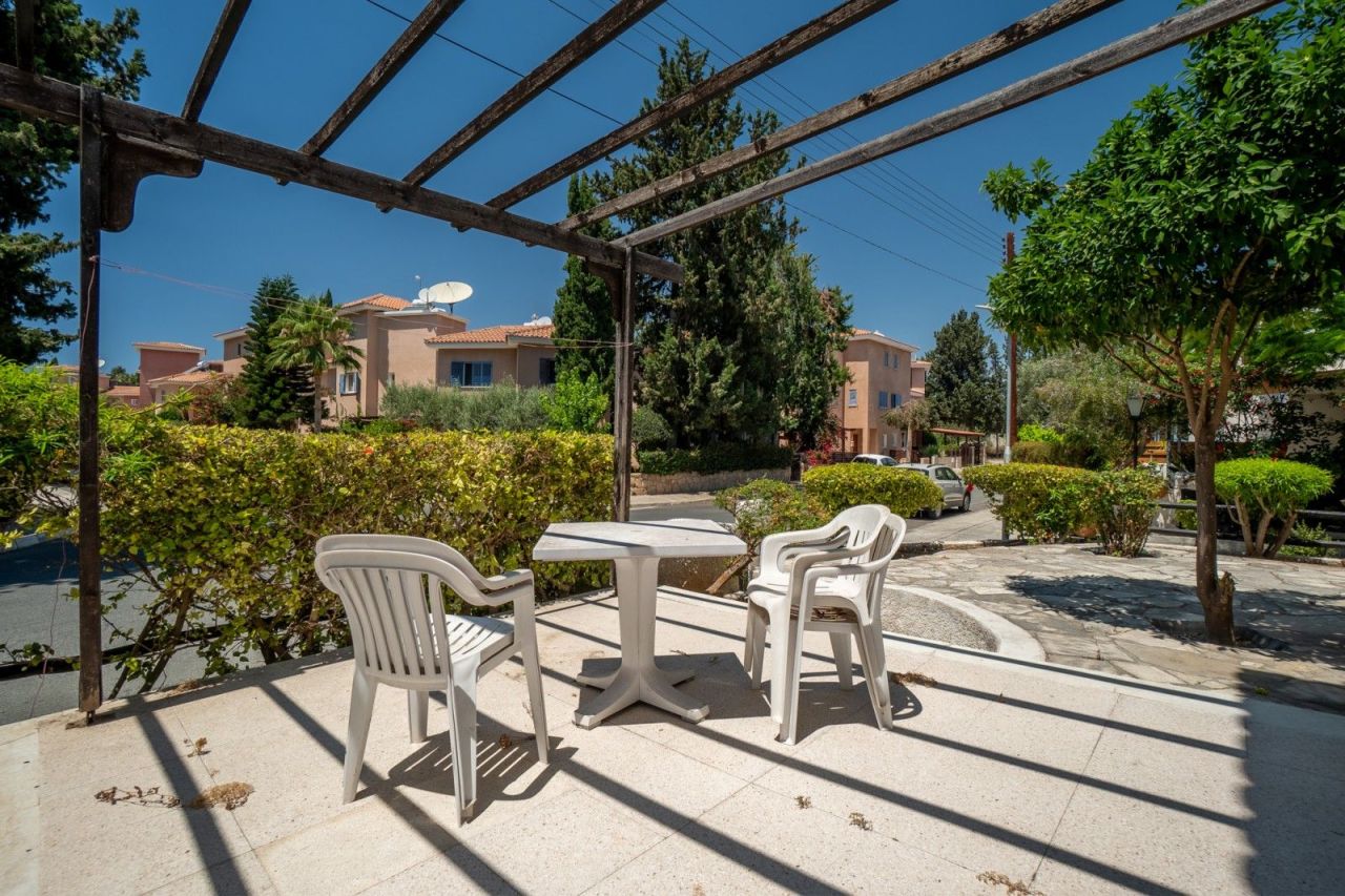 Apartment in Paphos, Cyprus - picture 12