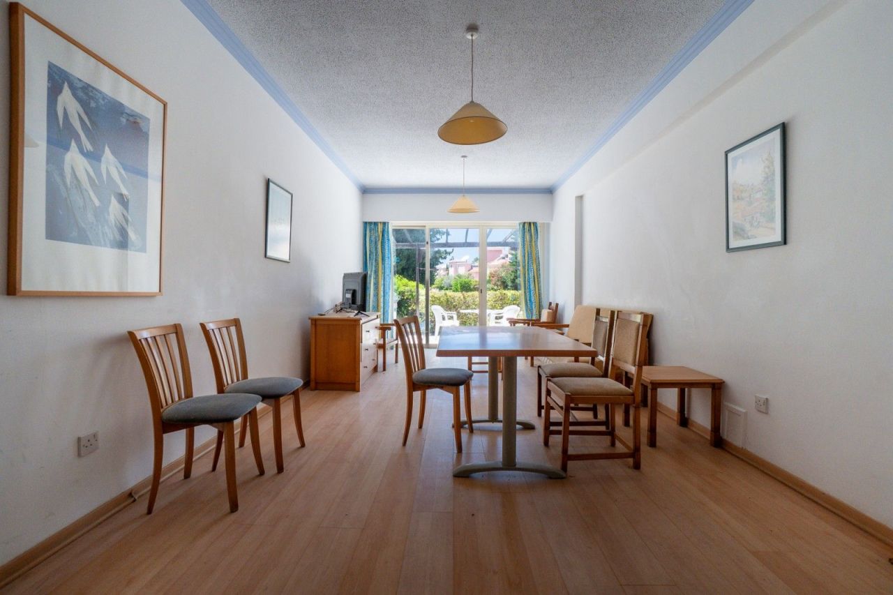 Apartment in Paphos, Cyprus - picture 13