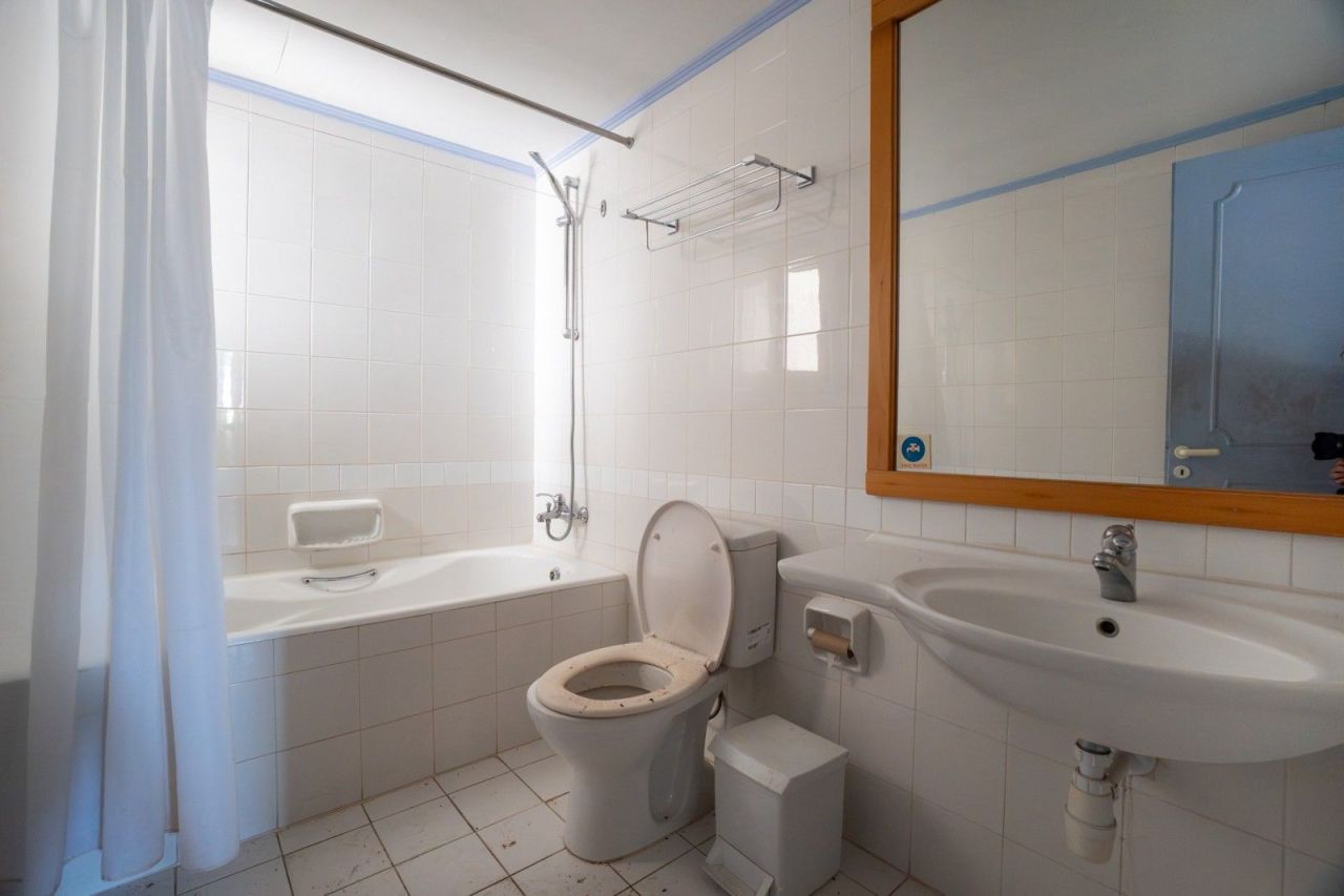 Apartment in Paphos, Cyprus - picture 17