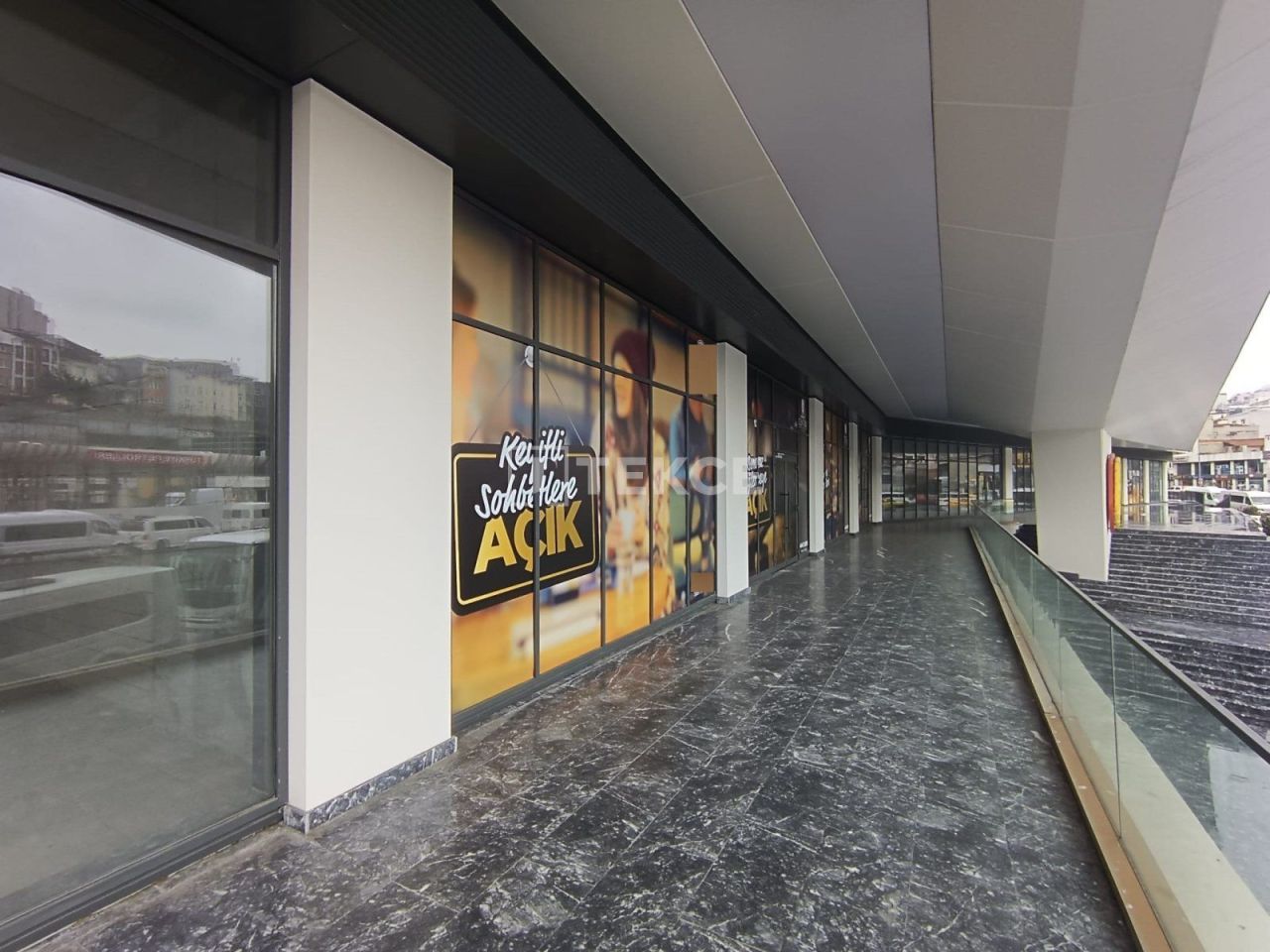 Geschäft in Istanbul, Türkei, 87 m² - Foto 1