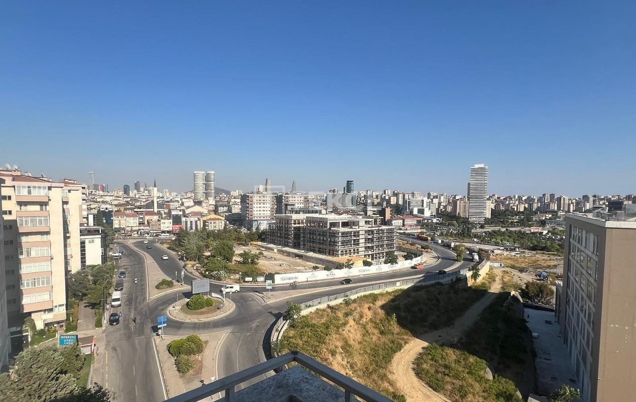 Apartamento en Estambul, Turquia, 130 m² - imagen 2