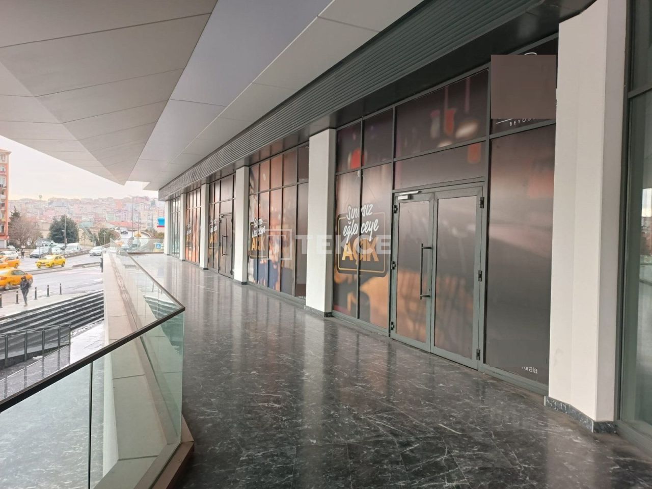 Boutique à Istanbul, Turquie, 87 m² - image 3