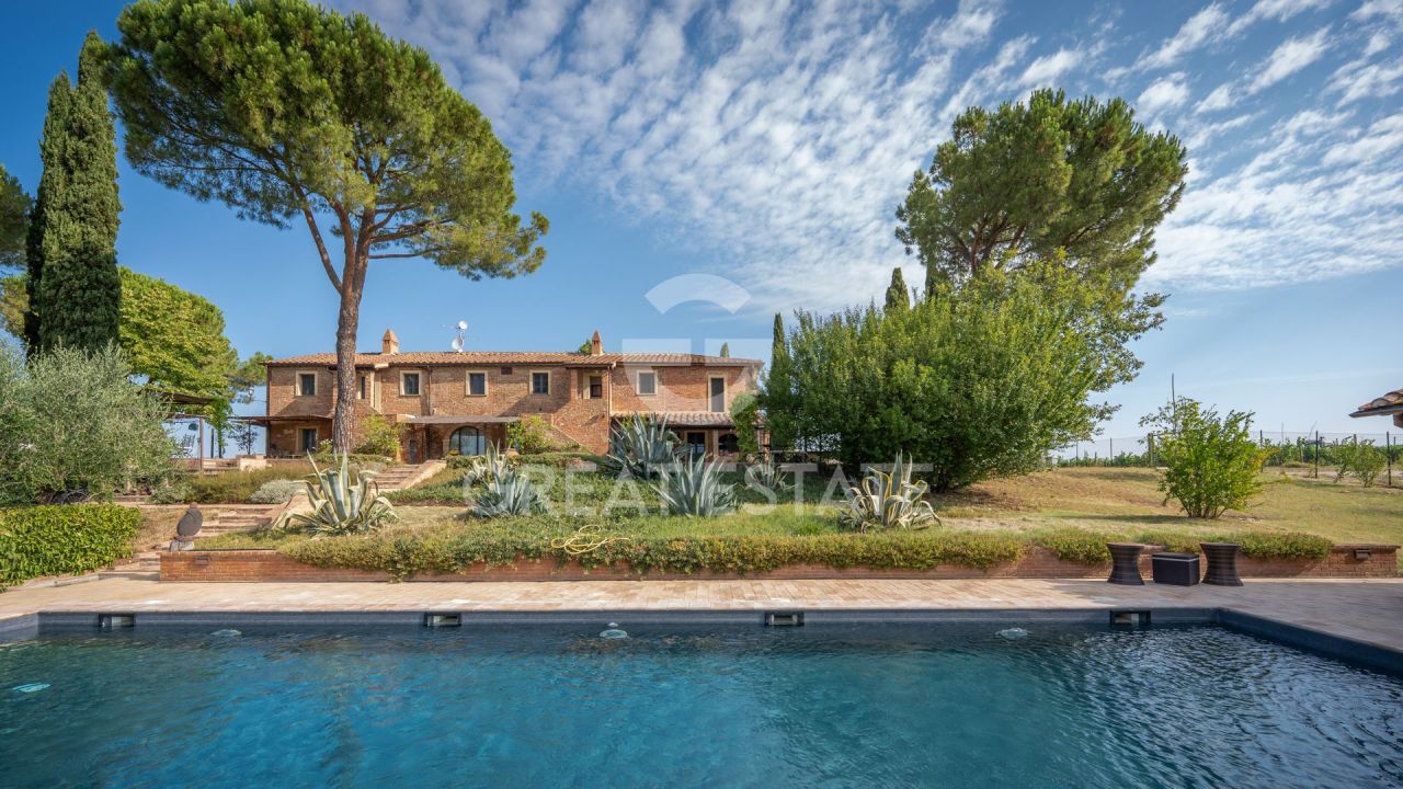 House in Castiglione del Lago, Italy, 498.5 m² - picture 10