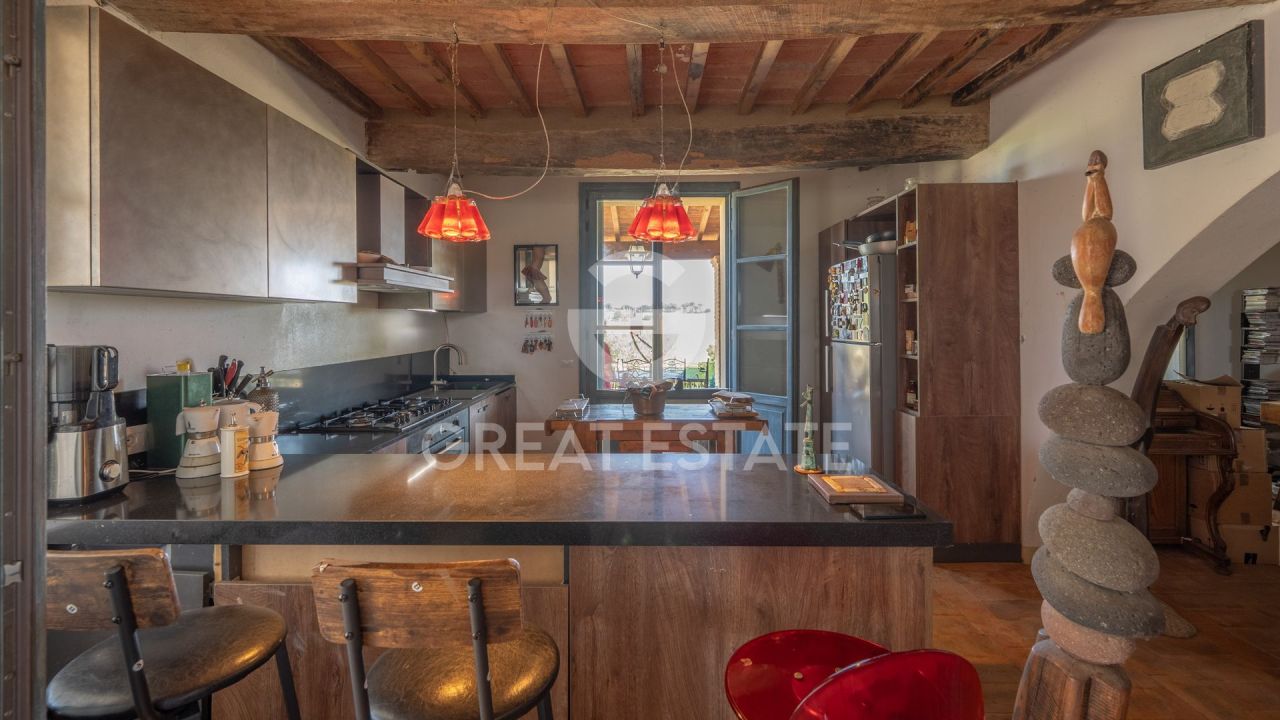 House in Castiglione del Lago, Italy, 498.5 m² - picture 11