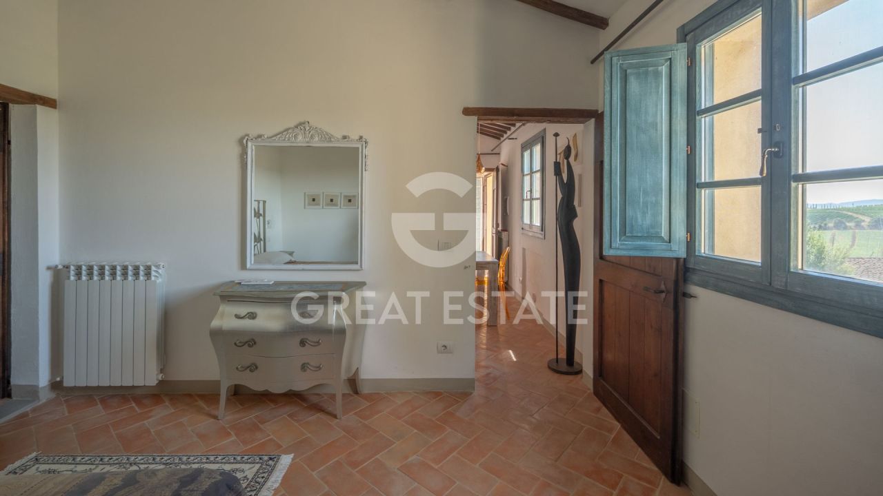 House in Castiglione del Lago, Italy, 498.5 m² - picture 16