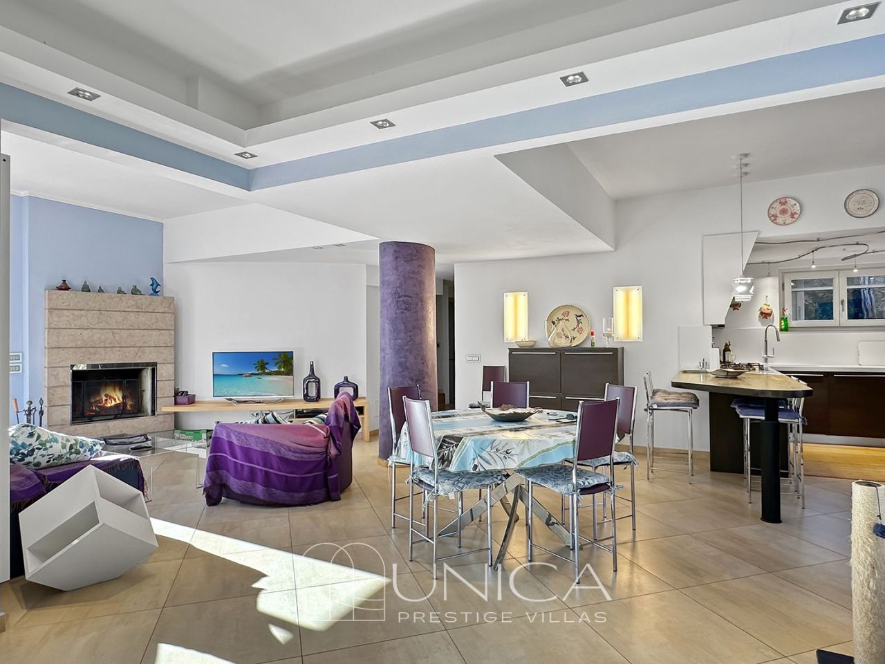 Villa in Castiglione della Pescaia, Italy, 260 m² - picture 4