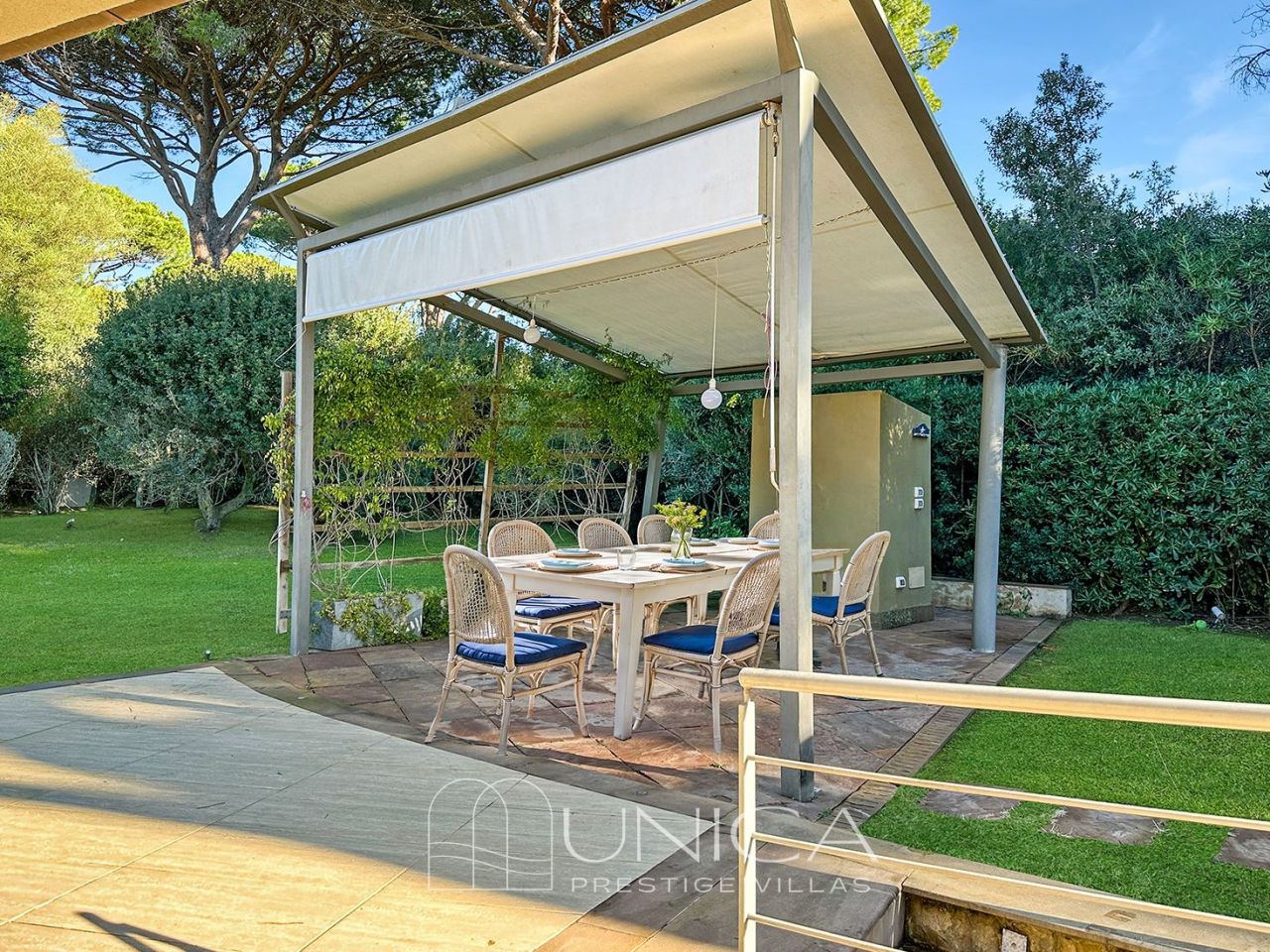 Villa in Castiglione della Pescaia, Italy, 260 m² - picture 3