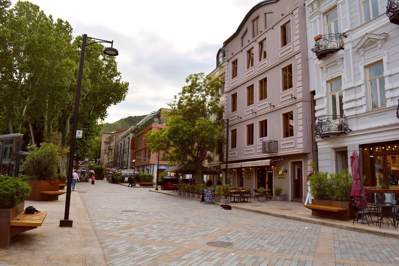 Piso en Tbilisi, Georgia, 83 m² - imagen 1