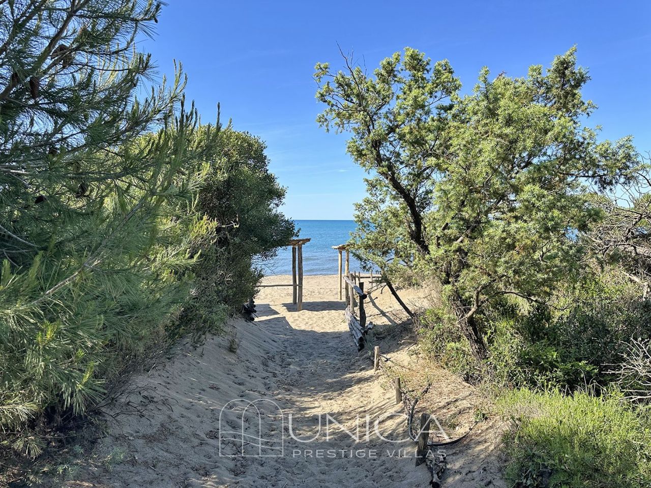 Villa a Roccamare, Italia, 450 m² - foto 17