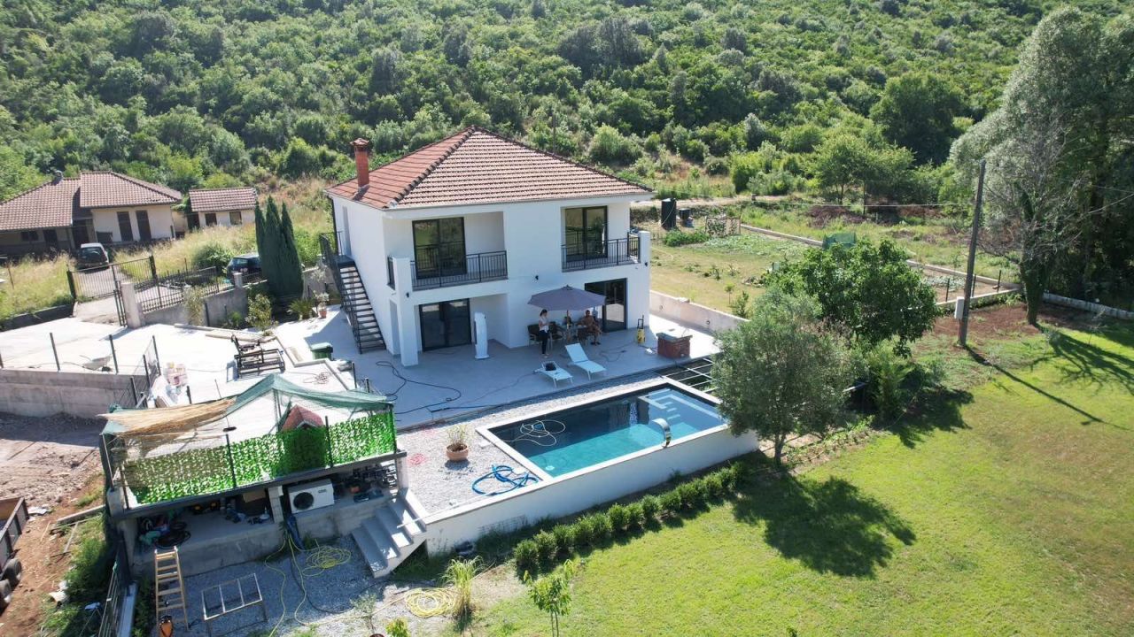 Maison Kovacko polje, Monténégro, 180 m² - image 1