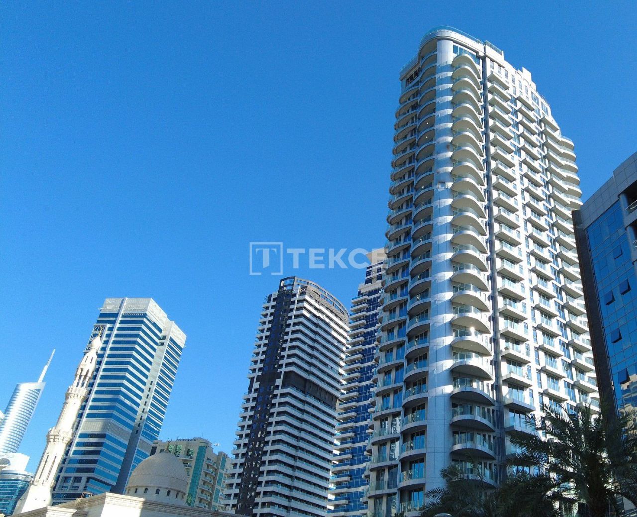 Apartment in Dubai, UAE, 100 m² - picture 1