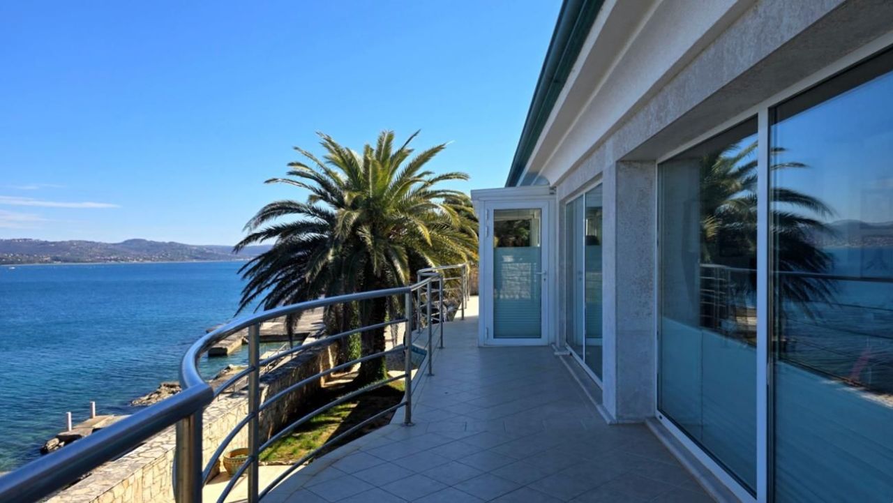 Villa Crveni Vrh, Croatie, 262 m² - image 1